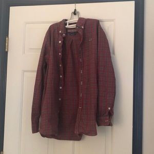 Vineyard vines red button-down